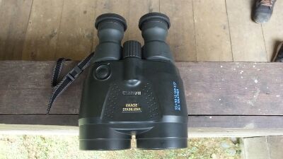 canon binoculars